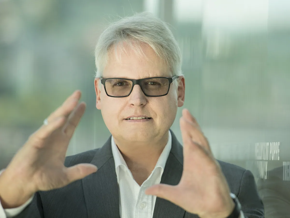 Winfried Schröter erklärt